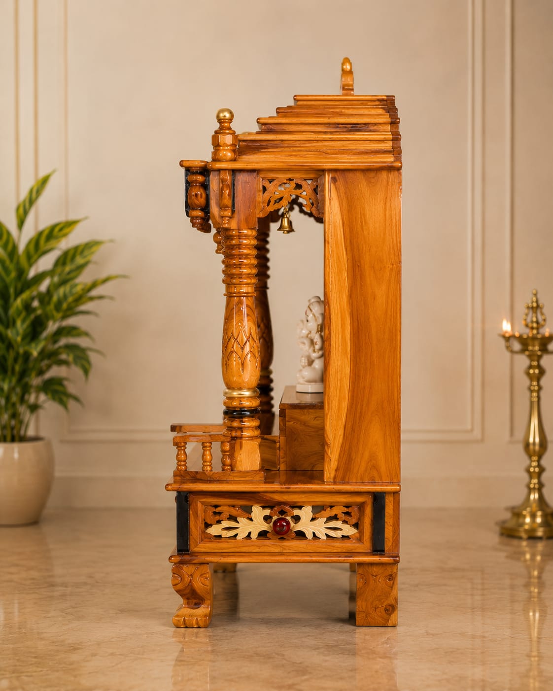 WOODEN DOMASTIC TEMPLE 7137