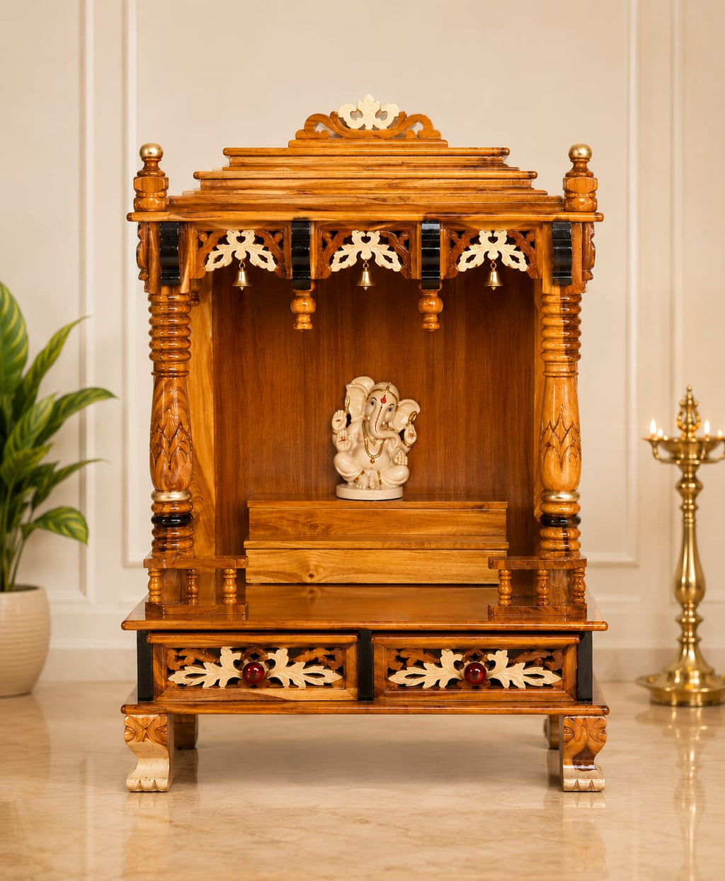 WOODEN DOMASTIC TEMPLE 7137