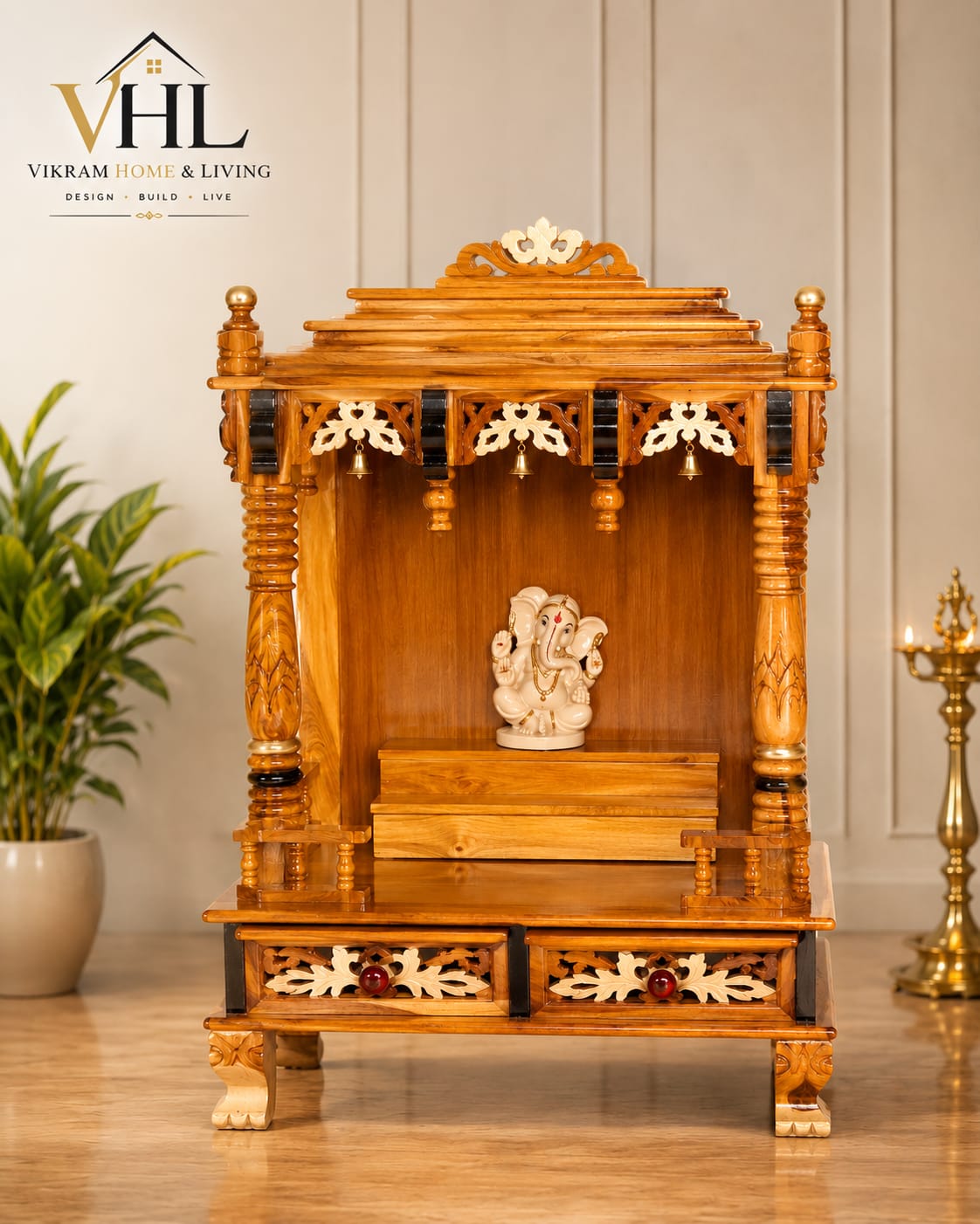 WOODEN DOMASTIC TEMPLE 7137